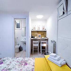 La Casetta Fiorita Bed & Breakfast Bologna